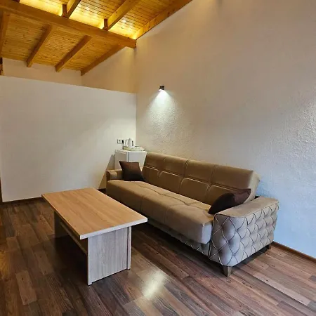 Funtasy Park Apartment *